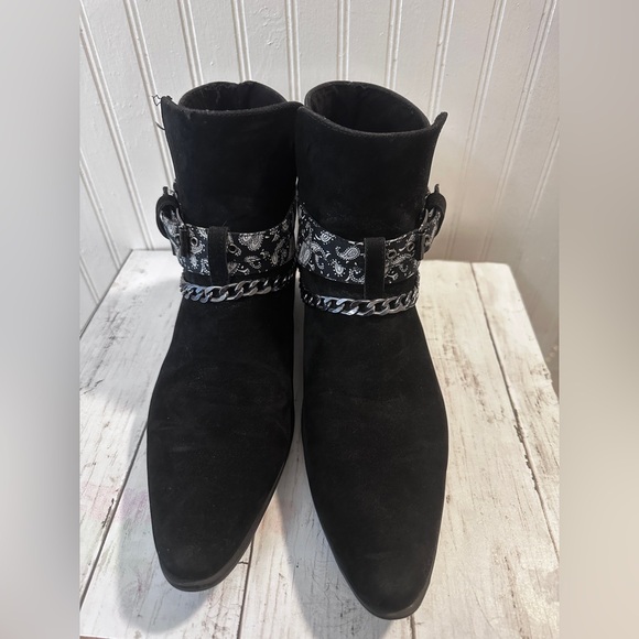 BoohooMan Men’s Size 9 Bandana Chelsea Cowboy Boots Chain Detail Black Suede - Picture 4 of 13